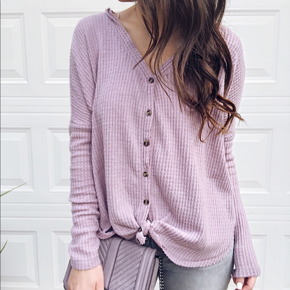 JoJo oversized thermal button front top